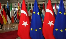 Rum yönetiminin TC-AB dosyasını Kıbrıs sorununun çözümüne bağlama çabası…