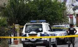 Güney Kıbrıs “terör saldırısına hazırlık” şüphesiyle tutuklanan Filistinlilerden 2’sine vatandaşlık verildiği belirlendi