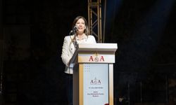 İncirli AÖA'da konuştu: "Öğretmenliği belirsizliğe sürükleyen yasal düzenleme ancak ortak akılla çözülebilir"