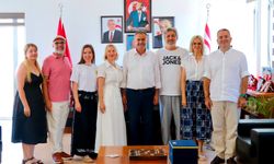 Koro şefleri Uluçay’ı ziyaret etti