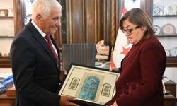 Özçınar, Gaziantep Büyükşehir Belediye Başkanı Şahin ile görüştü