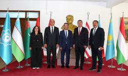 Ertuğruloğlu, Akdeniz Belediyeler Birliği heyetini kabul etti