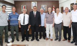 Berova, Emekli Mücahitler Derneği heyetini kabul etti