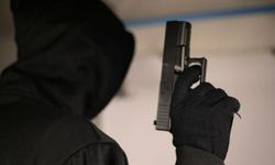 Larnaka’da dün sabah kuyumcuya silahlı soygun girişiminde bulunuldu