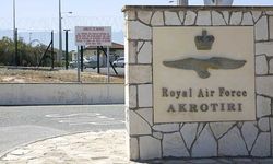 Güney Kıbrıs'ta İngiliz üslerinden 28 civarındaki Rum köyüne 54 bin euro maddi destek