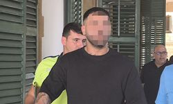 Polisten Kaçtı, Araçta Bıçak ve Muşka Bulundu