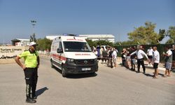 Girne açıklarında su alan feribottaki yolcuların tahliyesi sürüyor