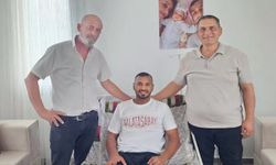Cihangir’de Hakan’a Geçmiş Olsun Ziyareti