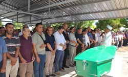 Girne'de geminin batması sonucu hayatını kaybeden Şerif Özdemir'in cenazesi Mersin'de toprağa verildi