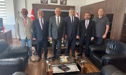 Taçoy, İş İnsanları Derneği ile görüştü