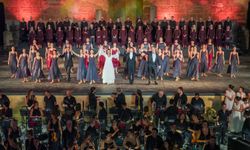 Töre Uluslararası Aspendos Opera ve Bale Festivali’nde sahne aldı