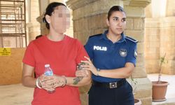 Eski Sevgilisinin Evinde Sütyen Görünce Yatağı Ateşe Verdi