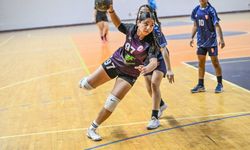 U-16 Kızlar’da Play-Off’ta İlk Perde Kapandı