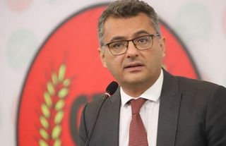 Erhürman: "Kimin memleketinden kimi gönderiyorsunuz?"