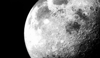 Ay'ın karanlık güney kutbundaki bilinmeyenleri keşfedecek misyonlar devam ediyor