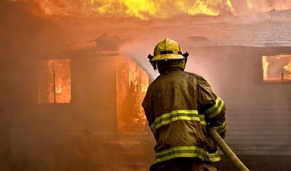 Beyköy’de bir fabrikada yangın… Alevler kontrol altına alındı, soğutma çalışmaları sürüyor