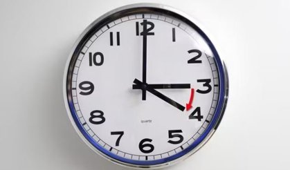 Yaz saati uygulaması başlıyor... Saatler pazar günü ileri alınacak