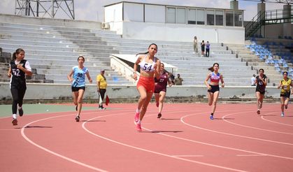 Liseler Atletizme Kurtuluş Damga Vurdu
