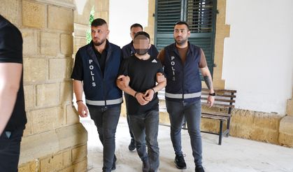 İş İnsanını Vurmak İçin Geldi: Otel Odasında Tabanca ve Mermiyle Yakalanan Zanlı Yeniden Mahkemeye Çıkarıldı