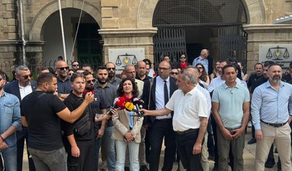 İki öğretmen sendikasının,Disiplin Tüzüğü’ndeki düzenlemeye karşı Anayasa Mahkemesi’nde açtığı dava 22 Mayıs’a ertelendi