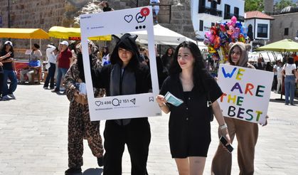 19 Mayıs Atatürk’ü Anma, Gençlik ve Spor Bayramı Girne Antik Liman’da kutlandı