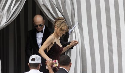 Venedik'te protestolara yol açan "yılın düğünü"nde Jeff Bezos ve Lauren Sanchez evlendi