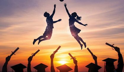 Şampiyon Melekleri Yaşatma Derneği’nden üniversite öğrencilerine burs