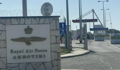 Yunanistan ve diğerlerinin Ada’daki askeri varlığının kalıcı olması sesleri yükseliyor