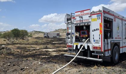 Haspolat - Güngör ana yolunun batısındaki ormanlık alanda yangın.. Soğutma sürüyor