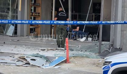 Güney Kıbrıs'ta Kasap dükkanı önüne patlayıcı maadde konuldu