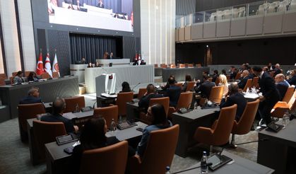 Meclis’te Sağlık Yasa Tasarısı Komiteye Geri Gönderildi
