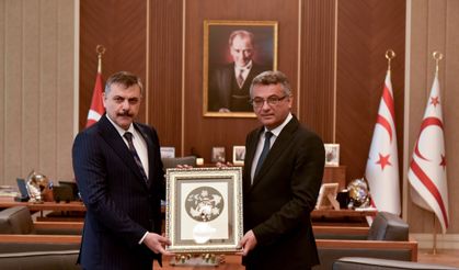 Erhürman, Türkiye İçişleri Bakanı Çiftçi’yi kabul etti