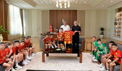 Erhürman, Tatar ve Heyetini Kabul Etti