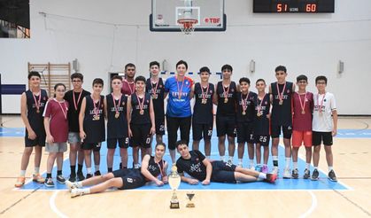 Potada U14 Erkek Ve Kızlarda Şampiyon Levent