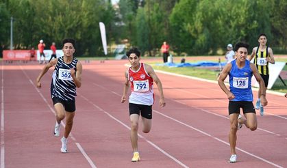 İnçay ve Efe Kürsüye Çıktı