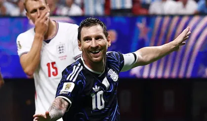 Arjantin'den Tarihi Geri Dönüş: Messi İki Asistle Final Biletini Getirdi