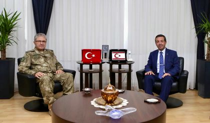 Dışişleri Bakanı Ertuğruloğlu, Kara Kuvvetleri Komutanı Orgeneral Tokel ile görüştü
