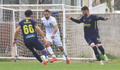 Aslanköy’de Bünyamin Ayaz ile yollar ayrıldı