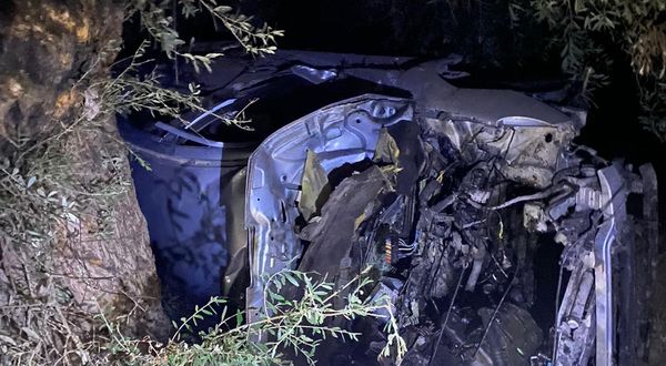 Ehliyetsiz sürücünün kullandığı otomobil takla attı… Üç kişi yaralandı
