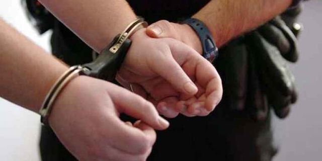 İskele ve Girne’de alacak verecek meselesi yüzünden çıkan kavgada 8 tutuklu