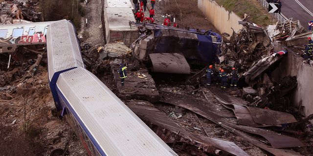 Yunanistan'daki tren kazasında 2 Kıbrıslı Rum öğrenci kayıp!