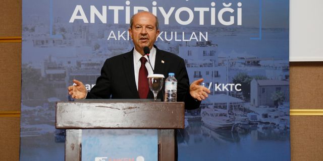 Cumhurbaşkanı Ersin Tatar Akılcı Antibiyotik Kullanımı Kongresi’ne katıldı