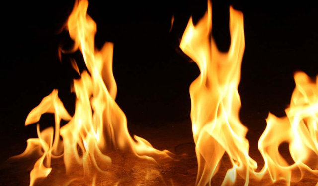 Lefkoşa’da bir apartman dairesinde yangın