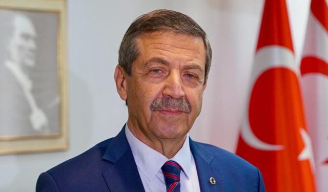 Ertuğruloğlu: "Denktaş, doğuştan bir liderdi"