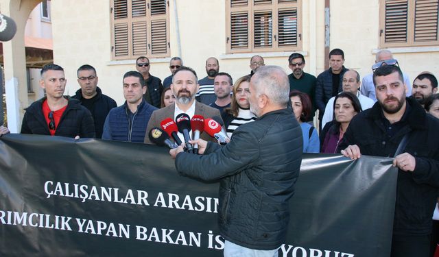 KTAMS, “Nakil Tüzüğüne aykırı görevlendirmeleri” Sağlık Bakanlığı önünde protesto etti