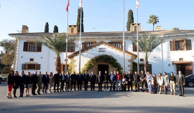 Cumhurbaşkanı Tatar, personelinin yeni yılını kutladı