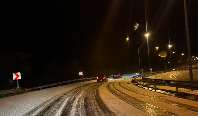 Ciklos Mevkiinde Buzlanma Meydana Geldi