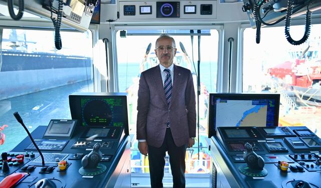 TC Ulaştırma ve Altyapı Bakanı, KKTC'de "Gemi Trafik Hizmetleri Sistemi" kurulacağını açıkladı