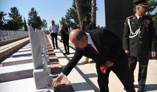 “15 Temmuz Demokrasi ve Milli Birlik Günü” nedeniyle Boğaz Şehitliği’nde tören düzenlendi