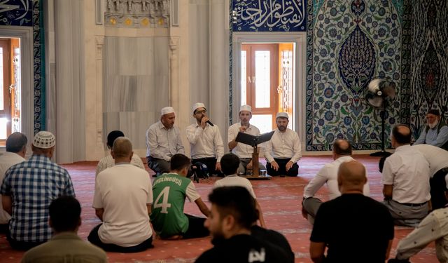 Hala Sultan Camii’nde “15 Temmuz Şehitlerini Yad” programı düzenlendi